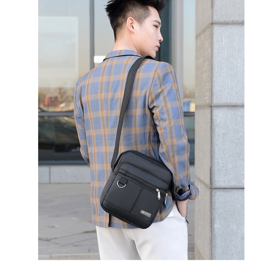 Túi Đeo Chéo Nhiều Ngăn Chống Thấm Nước Tiện Lợi