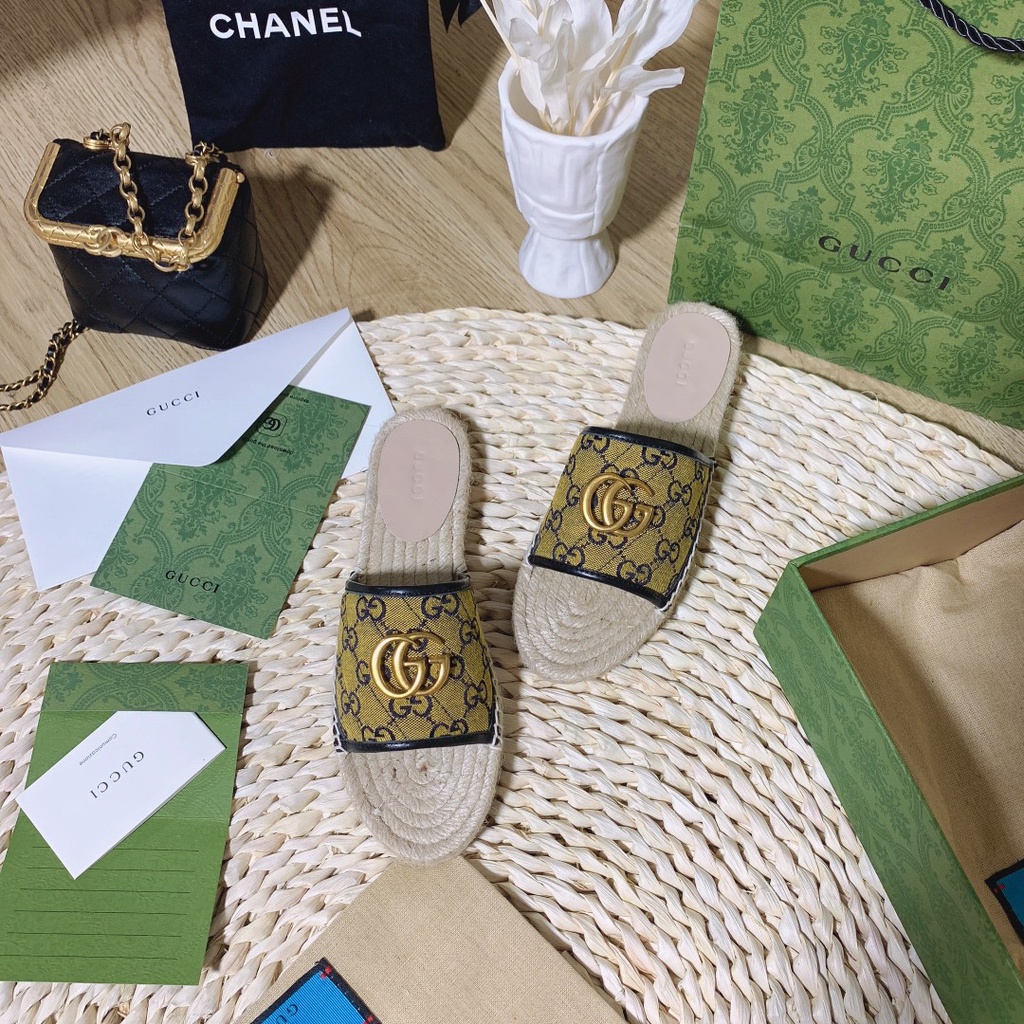 Dép đeo ở nhà, quai ngang đế bằng, dệt bằng rơm GC gucci thời trang cao cấp