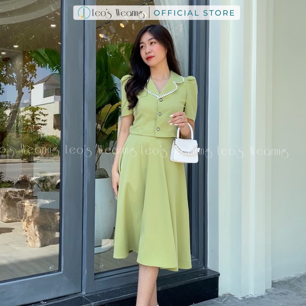 Set chân váy xòe cạp cao mix áo sơ mi croptop tay ngắn vai bồng chạy viền hoa bèo cổ LEOSWEARING M32 T49