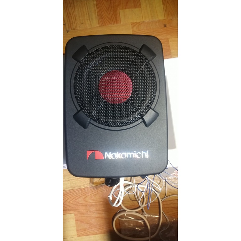 [CHÍNH HÃNG free ship]Loa Sub gầm ghế ô tô Nakamichi NBF8.1A