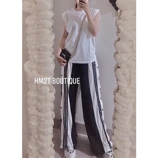 SET QUẦN NÚT BẤM VIỀN VÀ ÁO THUN