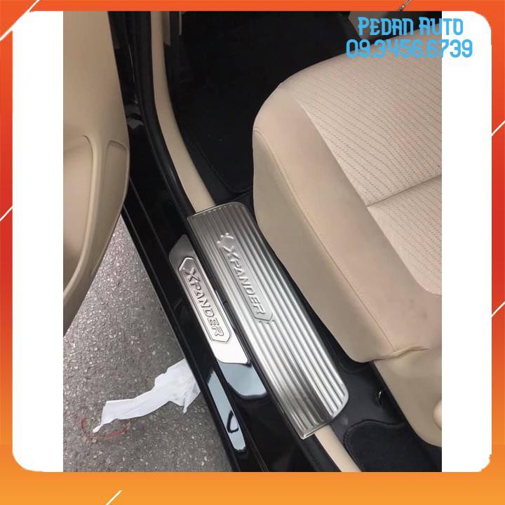 Ốp Bậc Cửa Xe Mitsu Xpander 2018 2019 2020 2021( 8 chi tiết ) mẫu INOX