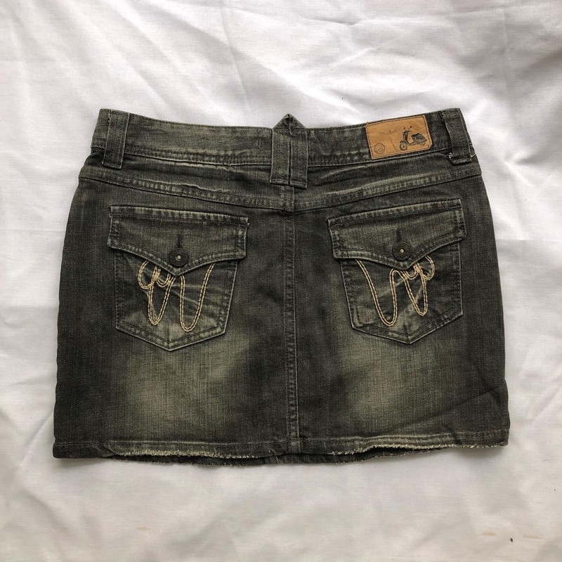 mini skirt