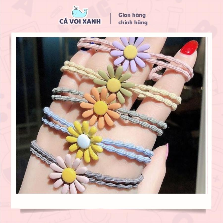 Dây cột tóc hoa cúc xinh xắn cho cô bé