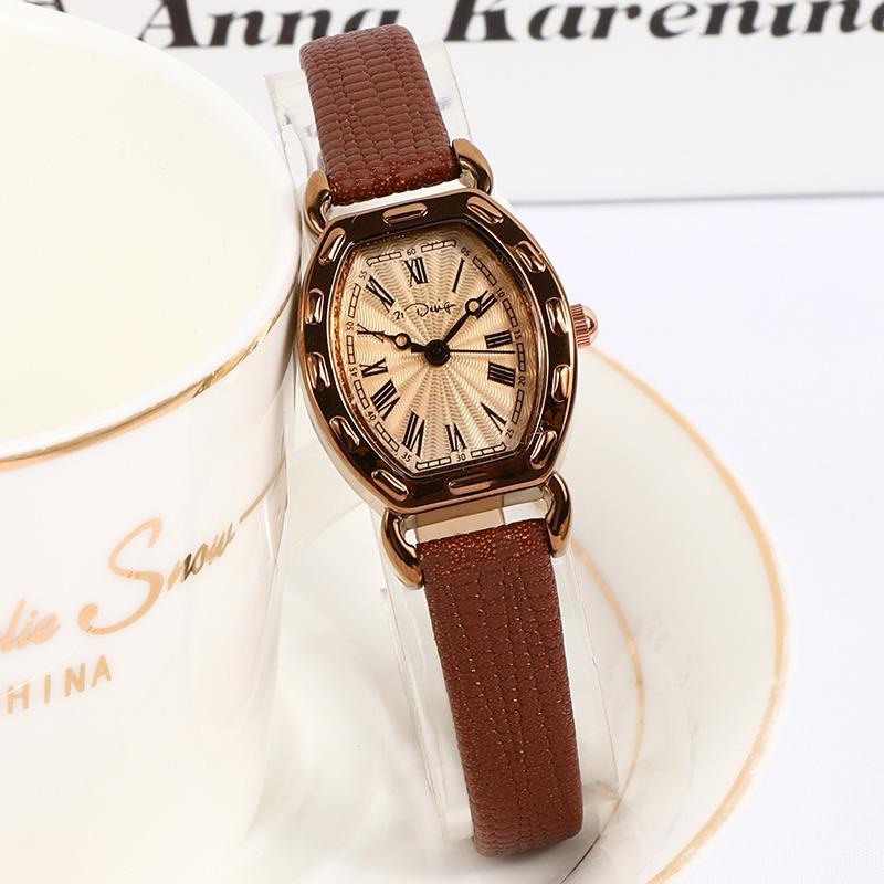 Đồng Hồ Nữ Mặt Vuông Nhỏ Chính Hãng 21 Design TD6 Dây Da Cao Cấp Thời Trang Vintage Đẹp Sang Trọng Giá Rẻ