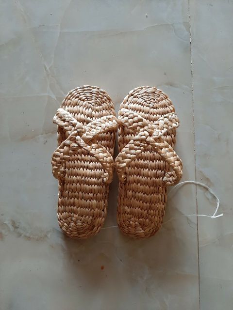 Dép cói, dép lục bình