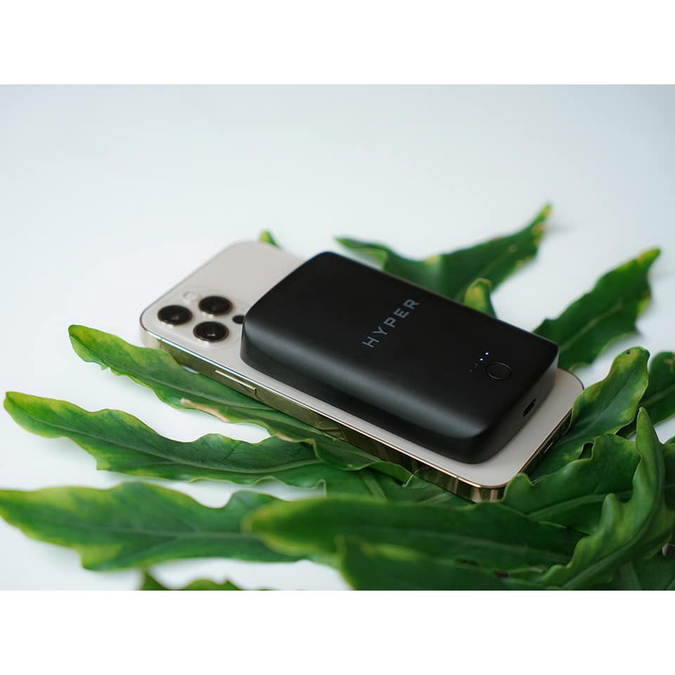 Sạc dự phòng không dây từ tính HyperJuice Magnetic Wireless 5000 Mah I.phone 12 Series &amp;