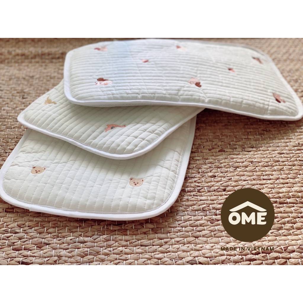 Gối đầu thêu lót lưới 3D mesh siêu thoáng cho bé