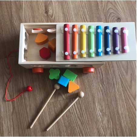 Xe kéo thả hình khối kết hợp đàn xylophone 8 thanh bằng gỗ - đồ chơi gỗ xe kéo giúp phất triển tư duy cho bé