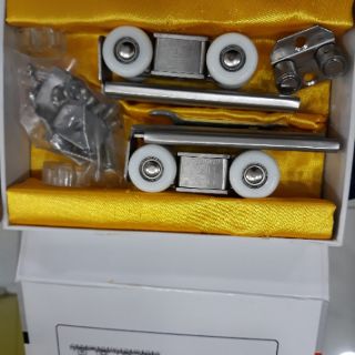 BÁNH XE CỬA LÙA TREO [ CỬA KÍCH THƯỚC LỚN ]