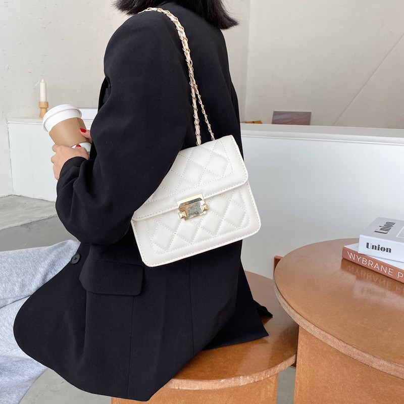 [Mã WAMT2405 giảm 10K đơn 0K] Túi Xách Nữ Trần Trám, Túi Đeo Chéo Nữ Hàng Dây Da Phối Xích SIXTEEN. | BigBuy360 - bigbuy360.vn