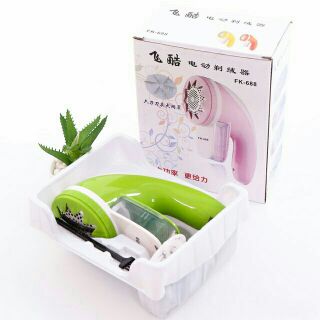 Dụng cụ cắt lông xù và hút bụi quần áo chạy điện FK - 699, máy cắt lông xù