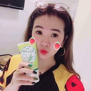 Sữa rửa mặt cám gạo thái lan