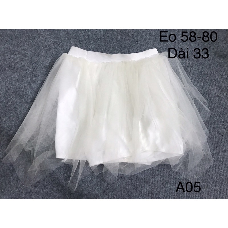 váy ren phồng xoè. A05