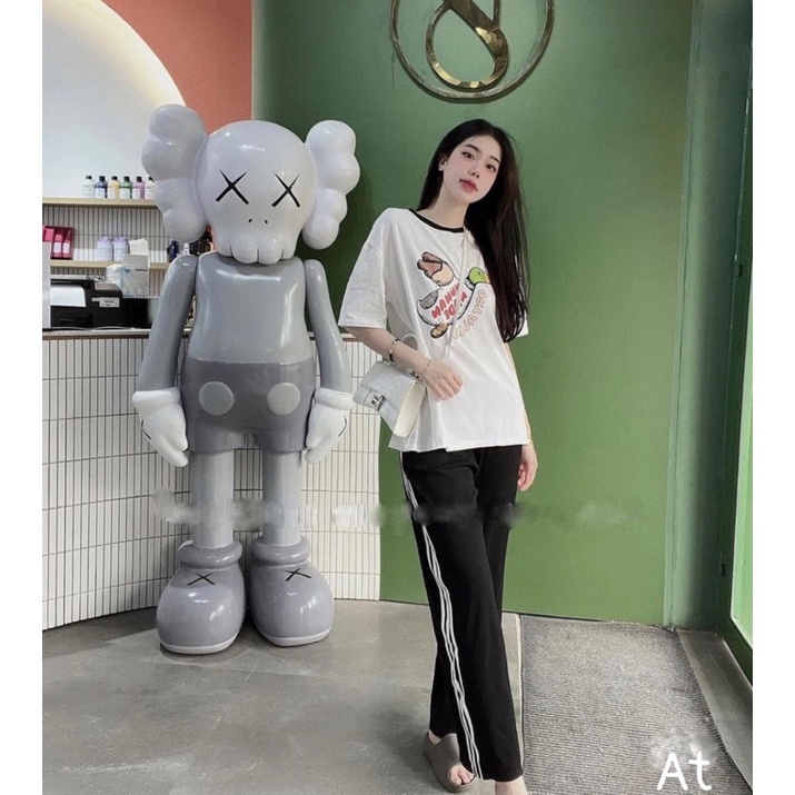 Set bộ áo phông hoạt hình kèm quần ống suông