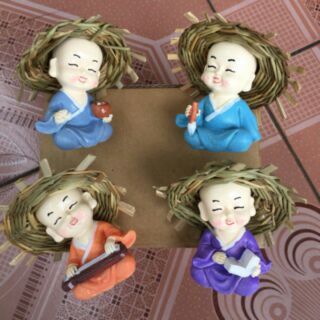 Bộ tượng cầm kỳ thi họa