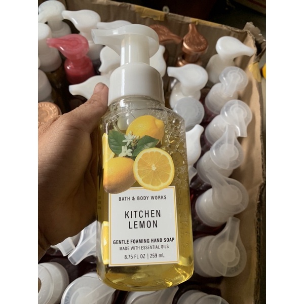 Nước rửa tay tạo bọt Bath & Body Works 259ml