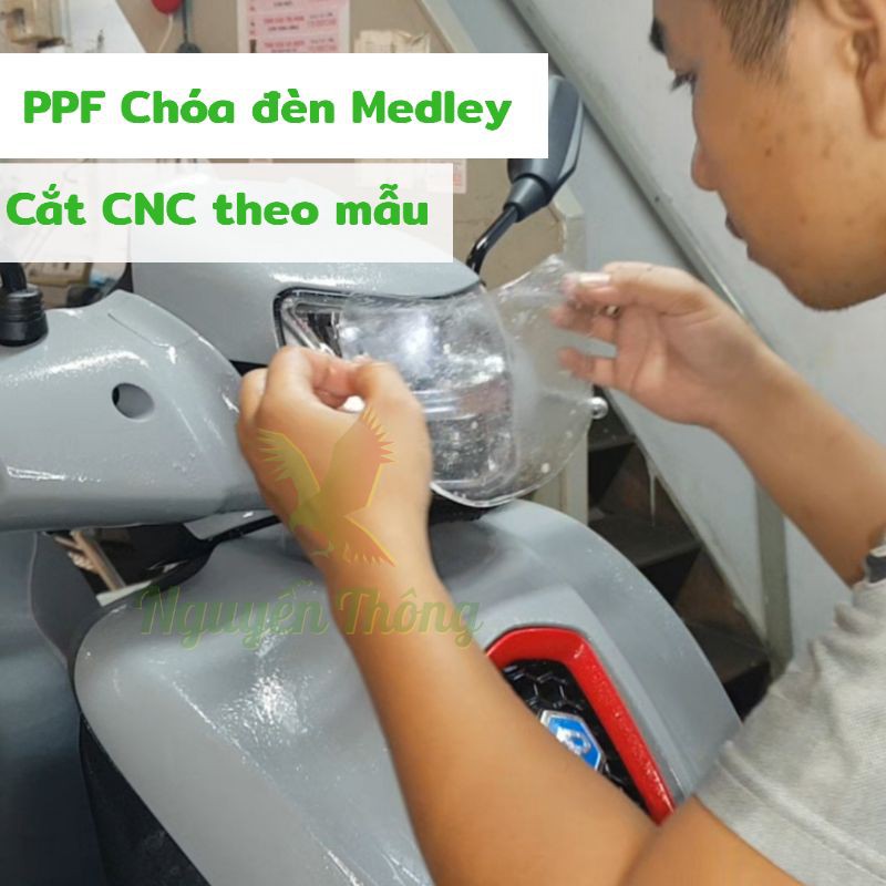 PPF bảo vệ chóa pha đèn xe Medley 2020