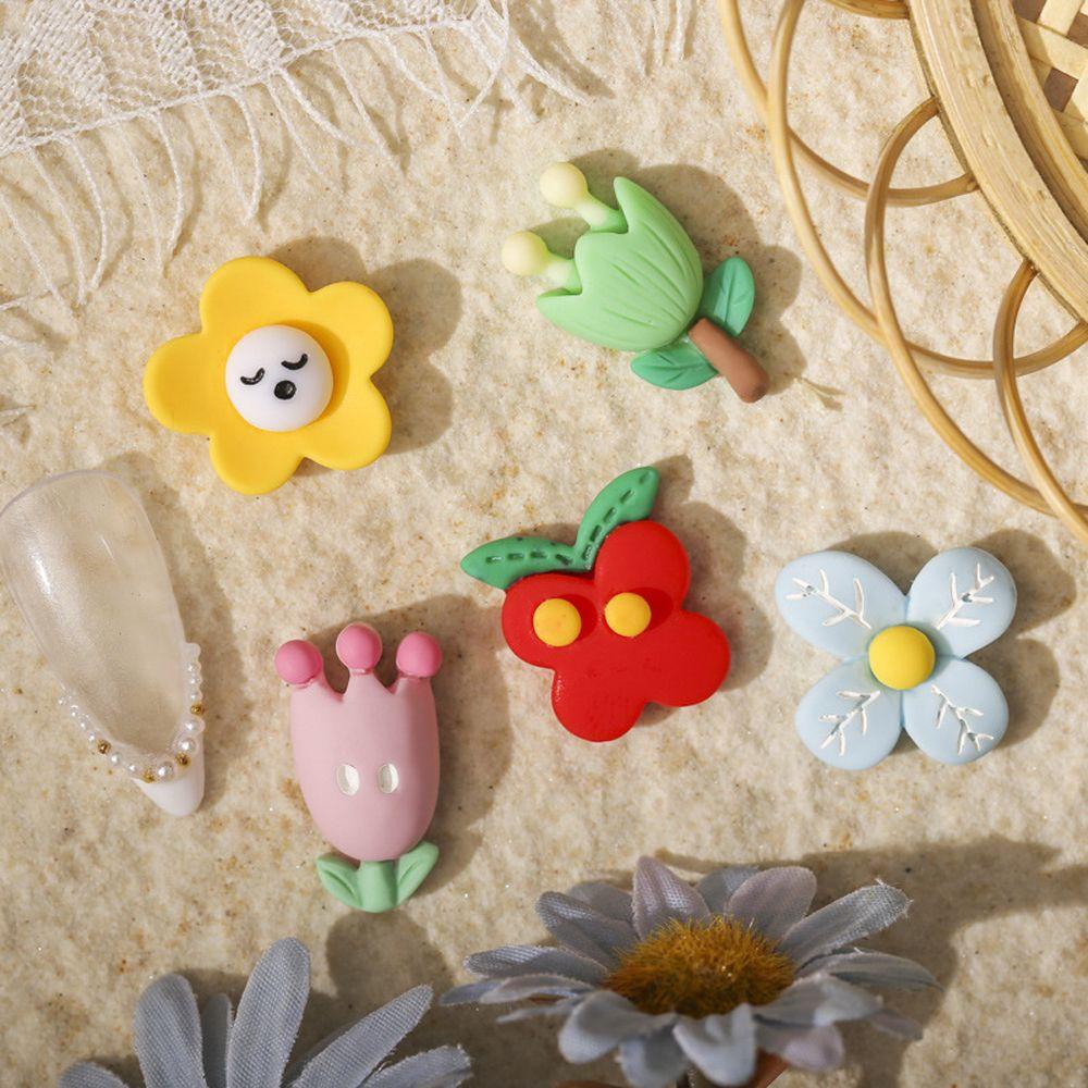 Phụ Kiện Trang Trí Móng Tay 3D Hình Hoạt Hình Xinh Xắn