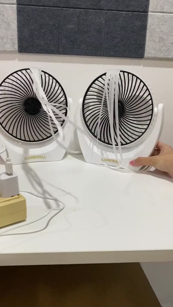 Quạt mini tích điện để bàn tới 10H, quạt sạc usb cầm tay CWell không ồn, pin khủng | BigBuy360 - bigbuy360.vn