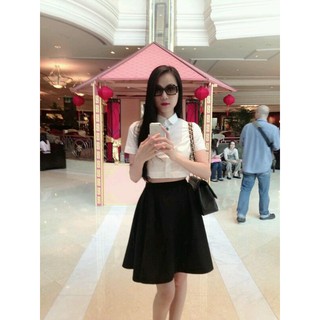 chân váy xòe Ngang gối