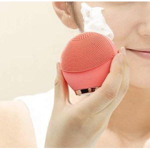 Máy Rửa Mặt Ufurl Silicon Skin Pure Cleaner Nhật Bản