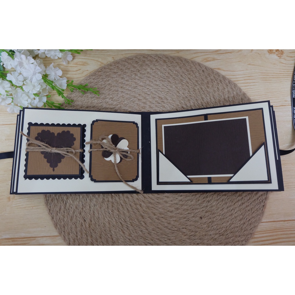 Scrapbook size A5 30 ảnh tone nâu vân gỗ kèm túi hộp