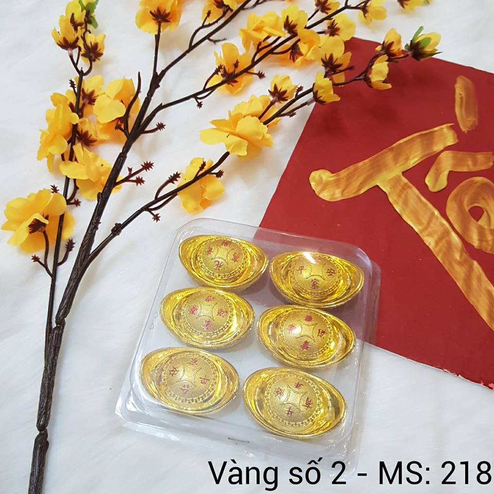 Hộp 6 thỏi vàng trang trí tết size 4cm(10thỏi) 6cm(6thỏi)