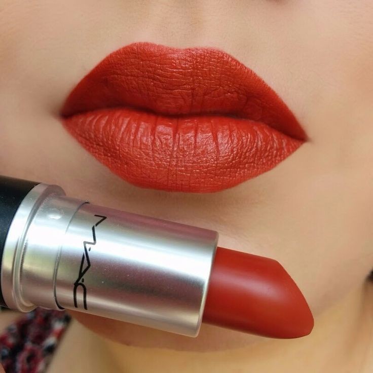 Mac lipstick màu &quot;Chili&quot;