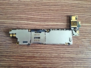 Main iphone 4s zin bóc máy