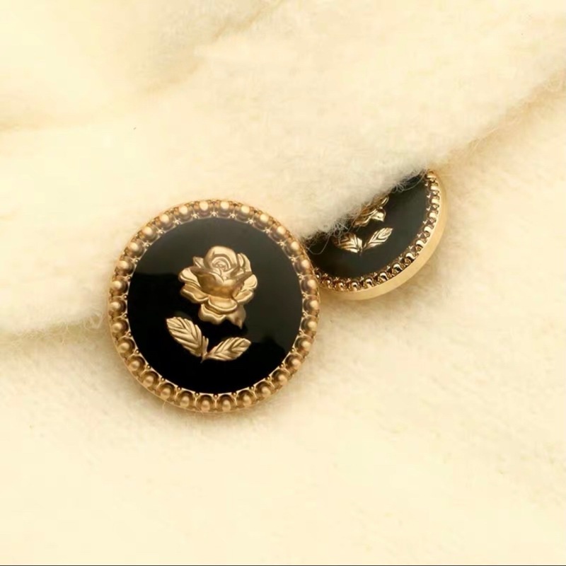 Set 5 Nút Tròn Bằng Kim Loại Họa Tiết Hoa Trắng Đen Phong Cách Vintage Dành Cho Áo Khoác Cardigan