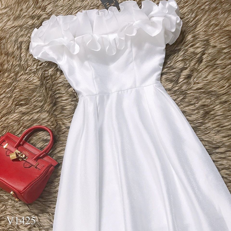 ⚡FLASH SALE⚡ Váy dự tiệc trắng xòe trễ vai cao cấp V1425 | BigBuy360 - bigbuy360.vn