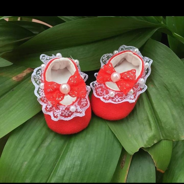 Giày cho bé