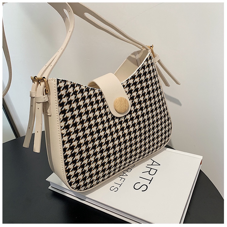 Túi Xách Nữ Đeo Chéo Đeo Vai Phong Cách Hàn Quốc Đi Học Đi Chơi Thời Trang Năng Động | TX06