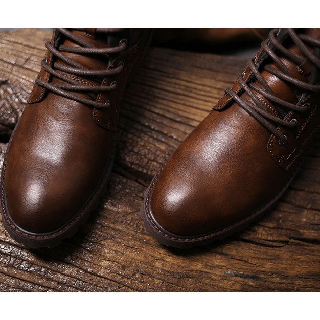 Giày da nam size lớn chất liệu da bò