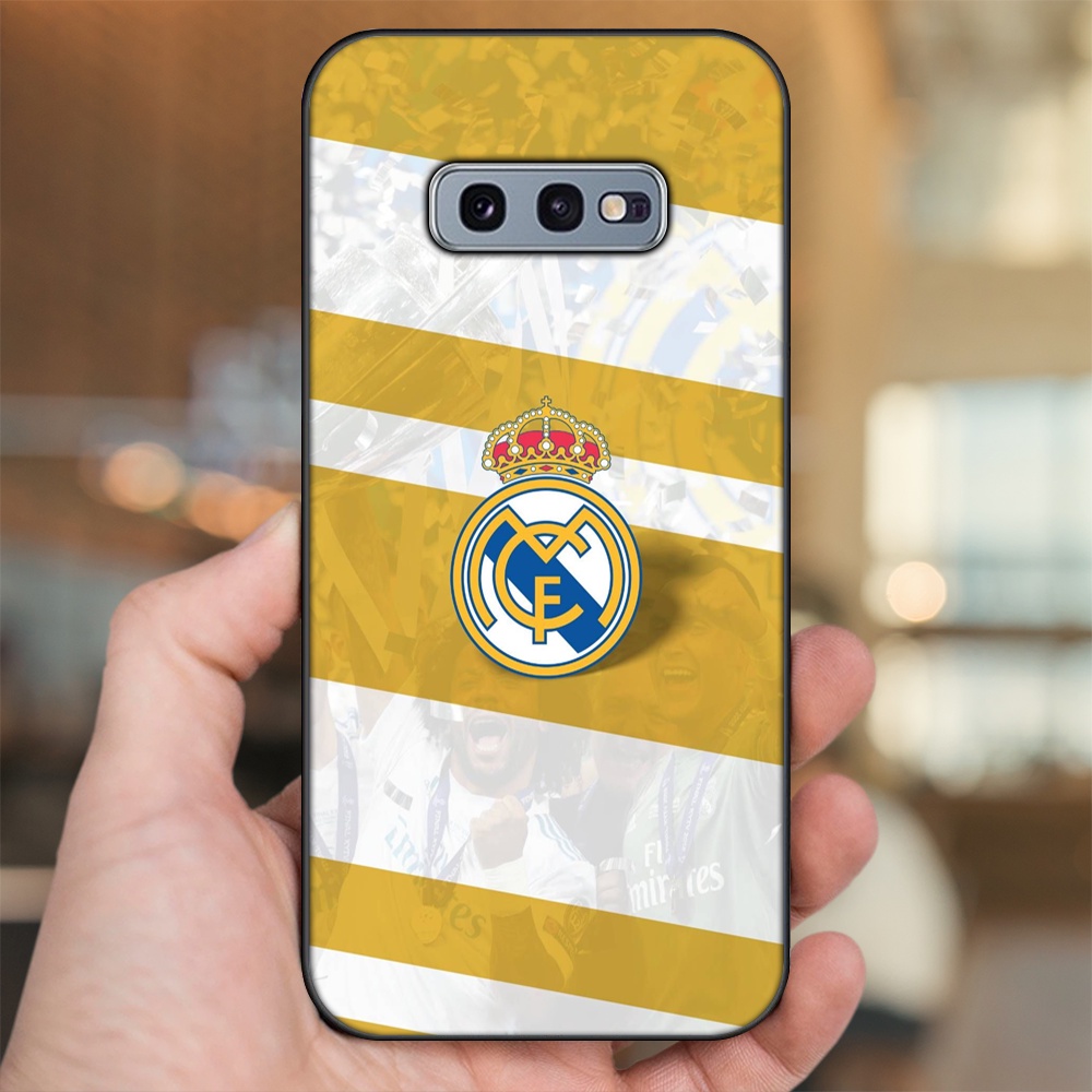 Ốp lưng Samsung S10e viền đen in hình Real Madrid