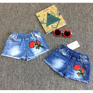 Quần bé gái short jean thêu hoa thời trang