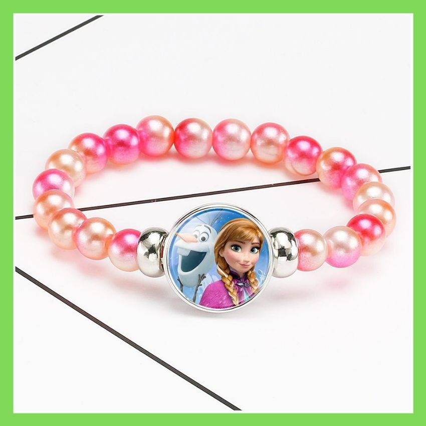 Vòng Tay Elsa hottrend cho bé gái bằng chuỗi hạt nhựa phối mặt kính hình công chúa Elsa.