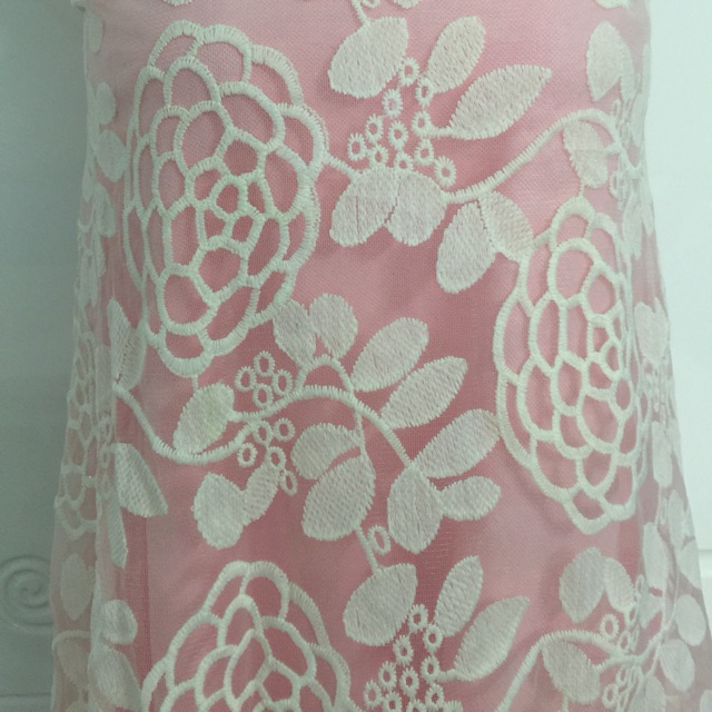 Vải ren lưới cứng