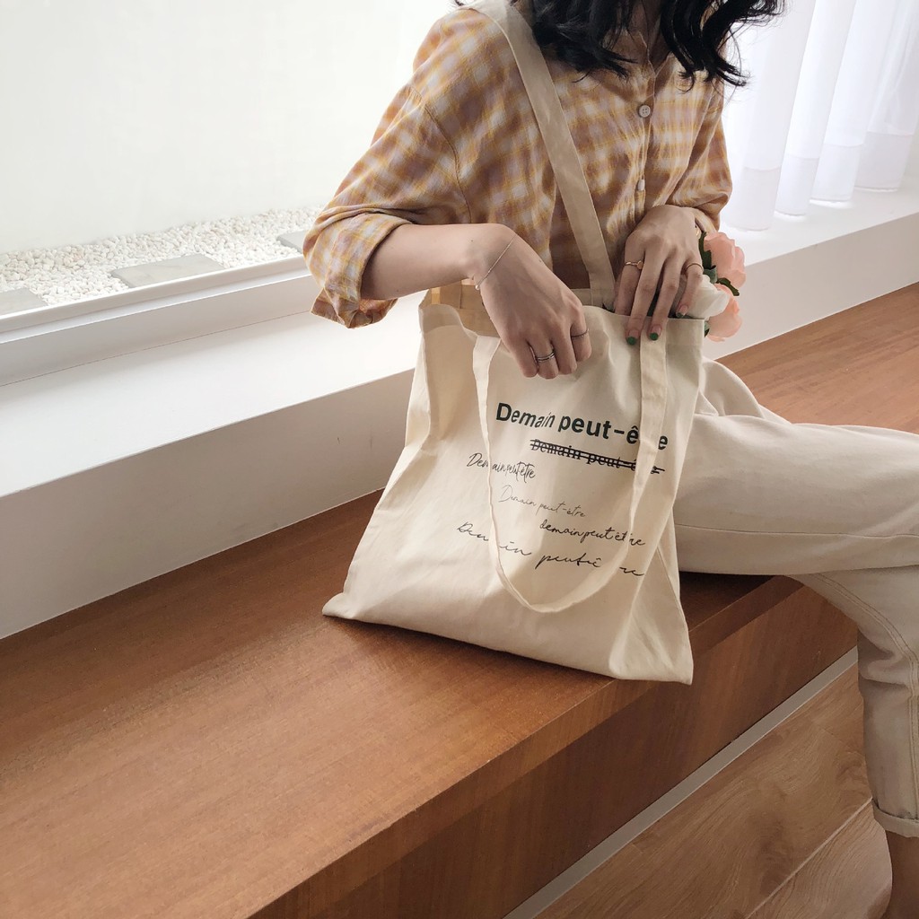 Túi Vải Vinatge Mỏng Kem Nâu Chữ Pháp Phong Cách Hàn Quốc