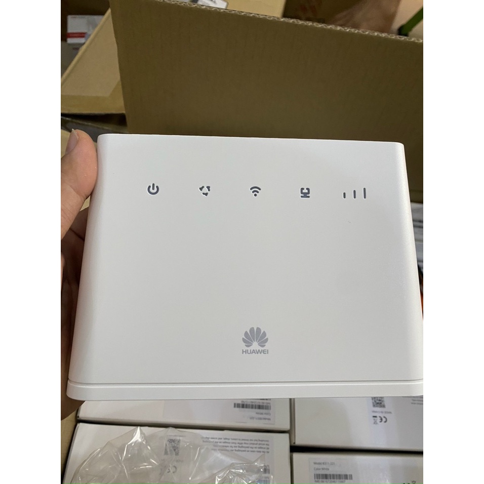 Bộ phát wifi 4G Huawei B311B-853 Tốc độ 300Mbp,  Truy cập 32 thiết bị cùng lúc