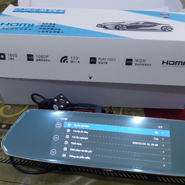 Camera hành trình ô tô Android dạng gương cảm ứng X2 Touch bao gồm camera trước và camera sau tích hợp vạch lùi | BigBuy360 - bigbuy360.vn