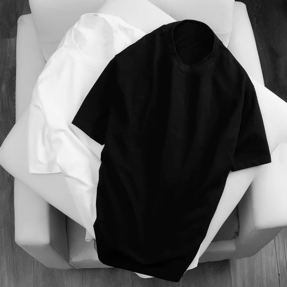 - Áo thun trơn Nam Nữ