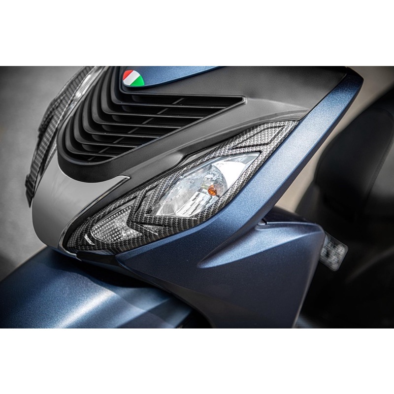 Ốp xi nhan trước Vision 2021 cacbon