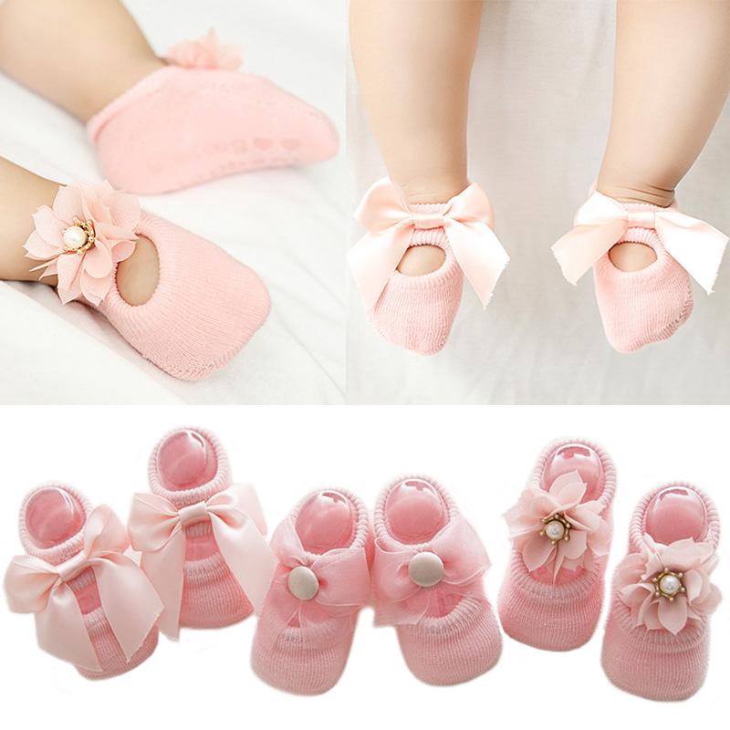 Bộ 3 Đôi Vớ Cotton Chống Trượt Họa Tiết Xinh Xắn