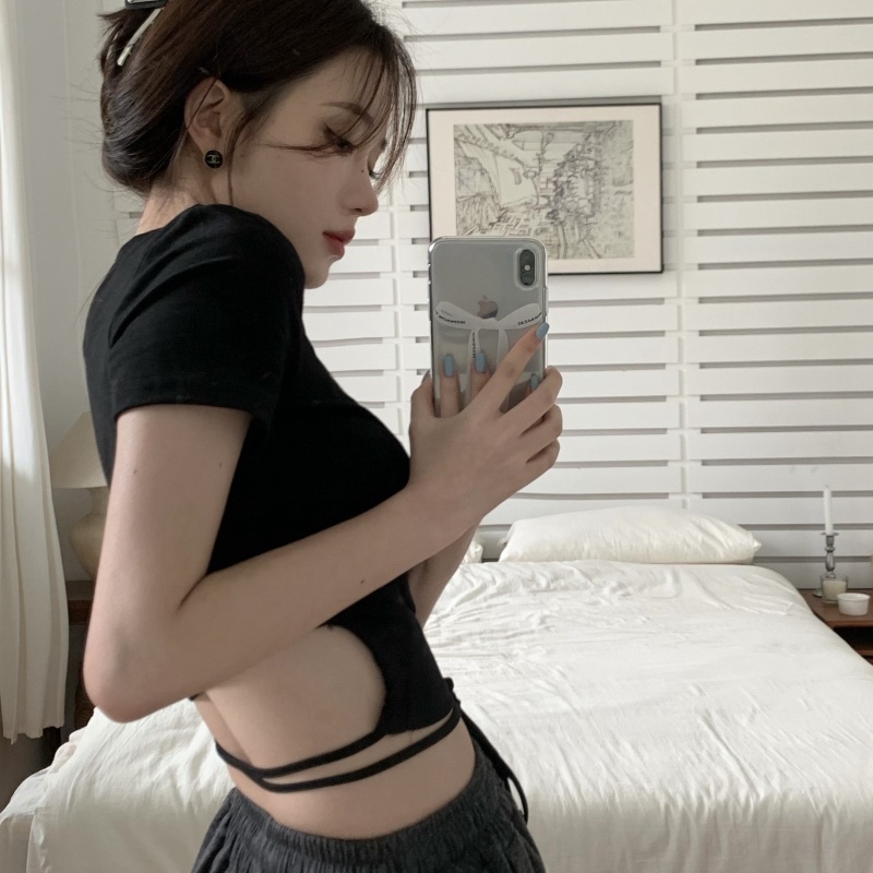 Áo thun nữ SUXI ngắn tay cổ tròn in chữ phong cách vintage