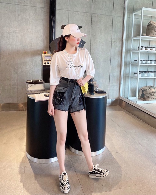 Giày sục thể thao tua rua