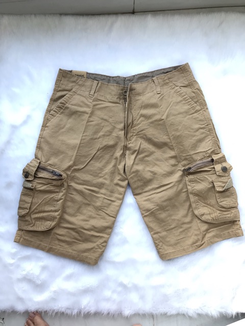 Quần Short Túi Hộp Kaki Nam