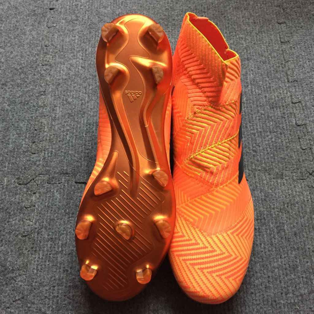 Giày đá bóng Nemeziz 18 plus cam pha tự nhiên