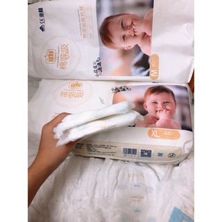 Bỉm Yiying xuất Âu dán/quần S72/M60/L52/XL44/XXL40/XXXL36........